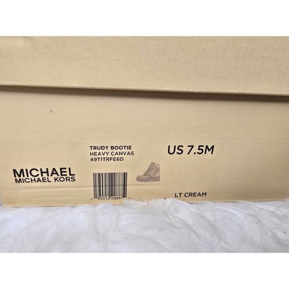 Women's Michael Kors Heavy Canvas Trudy Bootie Sz 7.5M - Picture 3 of 11
